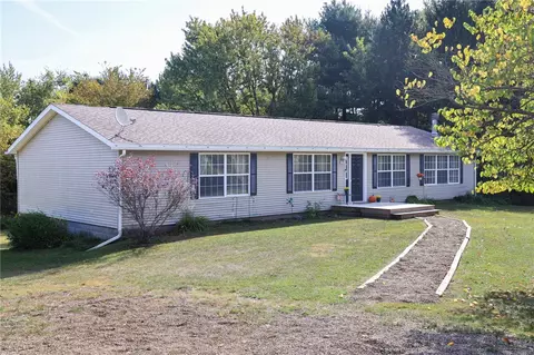203 Centreville Pike, Slippery Rock, PA 16057