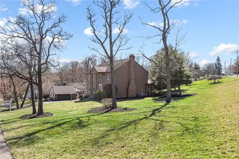 1552 Ingomar Heights Rd, Pittsburgh, PA 15237