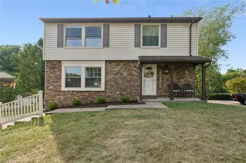 1935 Hertford Dr, South Park, PA 15129