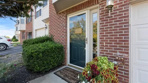 441 Georgetown Ct, Seven Fields, PA 16046 photo 4