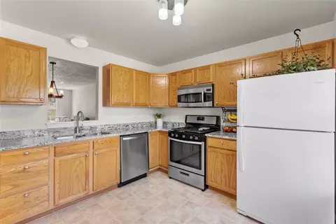 441 Georgetown Ct, Seven Fields, PA 16046 photo 6