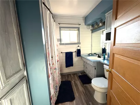 Bath - 116 Division Ave, Clairton, PA 15025 photo 1 of 4
