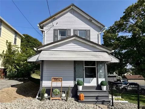 53 N 14th St, Indiana, PA 15701