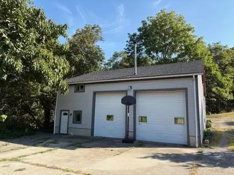 3105 Bennetts Run Rd, Beaver Falls, PA 15010