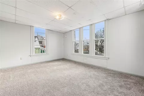 517 Walnut St, Irwin, PA 15642 photo 9