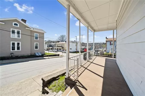 517 Walnut St, Irwin, PA 15642 photo 24