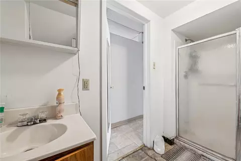 517 Walnut St, Irwin, PA 15642 photo 19