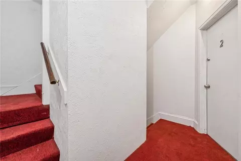 517 Walnut St, Irwin, PA 15642 photo 12