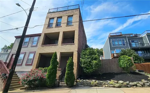 220 Alpine Ave, Pittsburgh, PA 15212