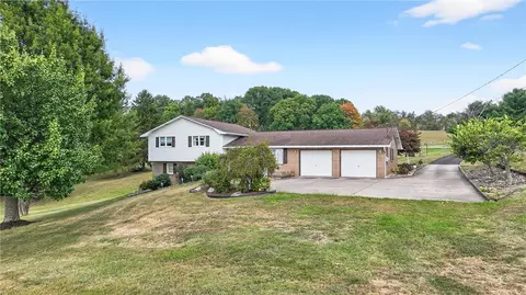 224 Rehoboth Rd, Belle Vernon, PA 15012