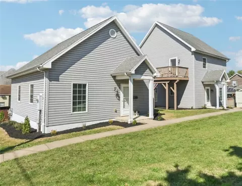 38 Penn Ave, Irwin, PA 15642