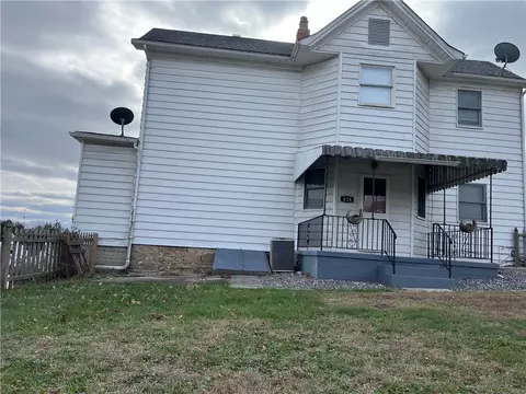 624 Sidney St, Greensburg, PA 15601