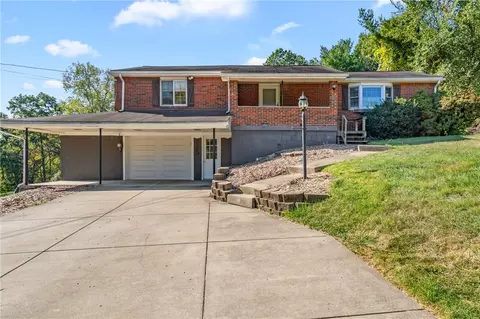110 Mason Rd, Baden, PA 15005