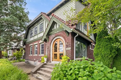 2945 Perrysville Ave, Pittsburgh, PA 15214