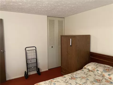 Bedroom - 692 Cedardale Dr, Irwin, PA 15642 photo 4 of 5