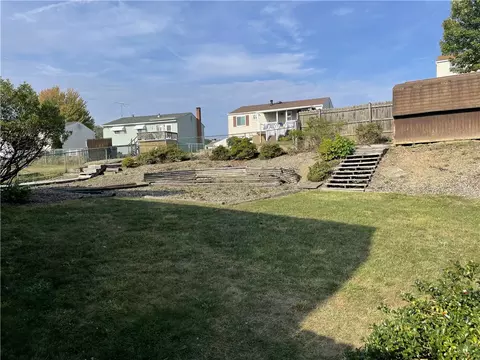 Exterior - 692 Cedardale Dr, Irwin, PA 15642 photo 3 of 3