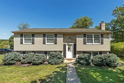 1 Quail Ct, Export, PA 15632