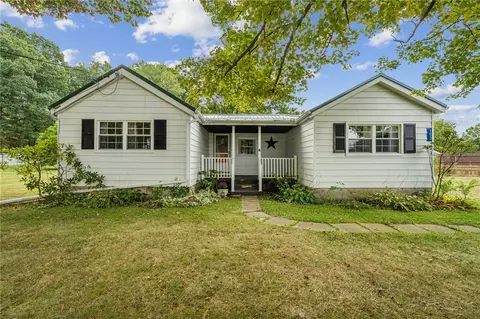 153 Seger Rd, Derry, PA 15627