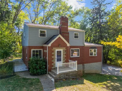 3243 Comanche Rd, Pittsburgh, PA 15241