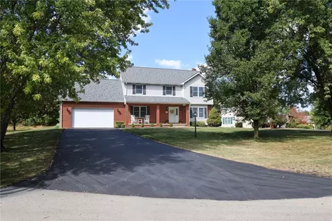 34 Westminster Pl, Grove City, PA 16127