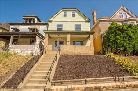 1223 Margaret St, Homestead, PA 15120