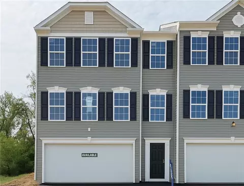 174 Lockheed Dr, Coraopolis, PA 15108