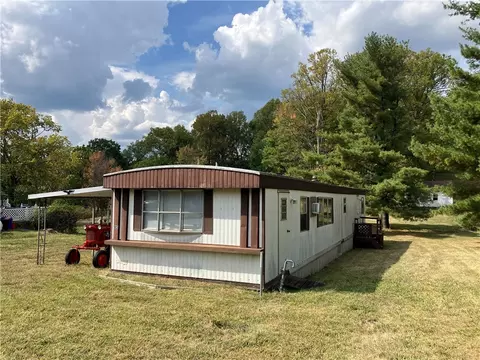 185 Hopwood Coolspring, Hopwood, PA 15445
