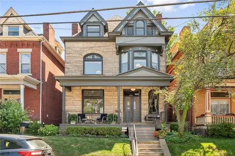 5818 Alder St, Pittsburgh, PA 15232