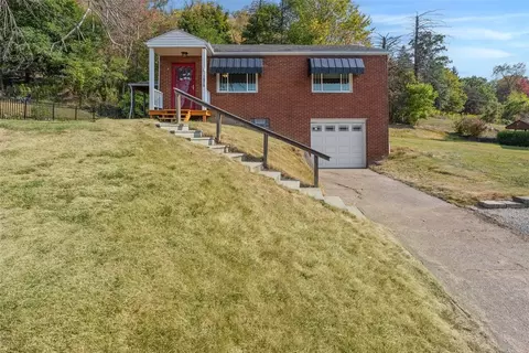 1858 Brodhead Rd, Aliquippa, PA 15001