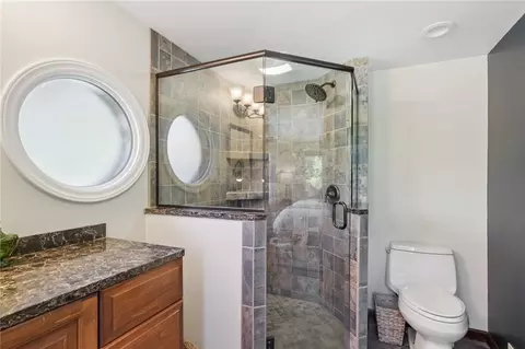 Bath - 4983 Simmons Cir, Export, PA 15632 photo 1 of 4