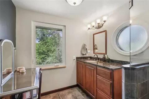 Bath - 4983 Simmons Cir, Export, PA 15632 photo 2 of 4