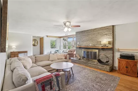 Living - 4983 Simmons Cir, Export, PA 15632 photo 1 of 1