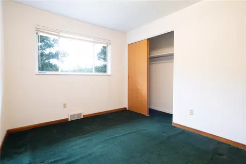 Bedroom - 497 Ross Rd, Eighty Four, PA 15330 photo 5 of 5