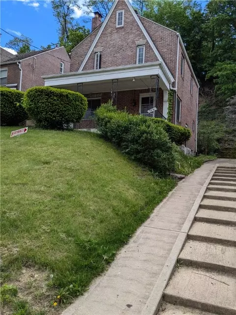 3891 Beechwood Blvd, Pittsburgh, PA 15217
