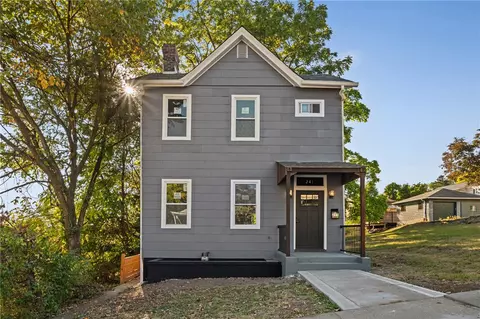 241 Hazelwood Ave, Pittsburgh, PA 15202