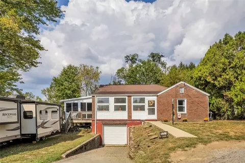 634 Rose St, Apollo, PA 15613