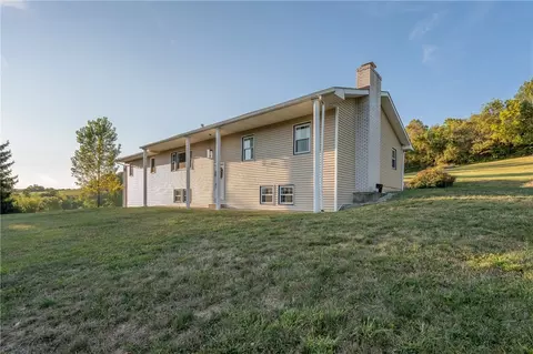 Exterior - 6428 Hilty Rd, Export, PA 15632 photo 4 of 10