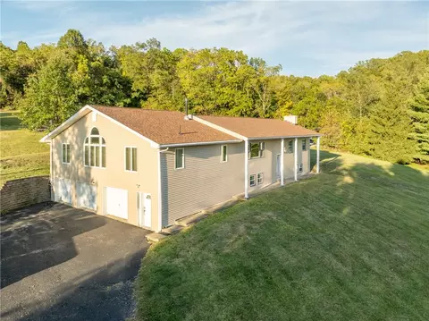 Exterior - 6428 Hilty Rd, Export, PA 15632 photo 7 of 10