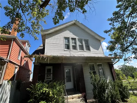 Exterior - 410 Mitchell Ave, Clairton, PA 15025 photo 2 of 2