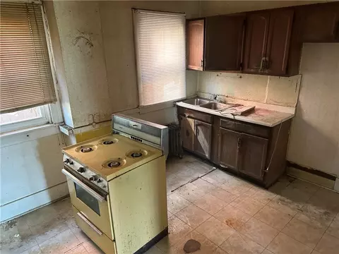 Kitchen - 410 Mitchell Ave, Clairton, PA 15025 photo 1 of 1