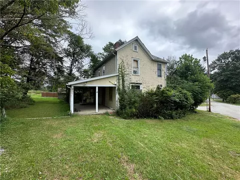 206 Shields St, Buena Vista, PA 15018