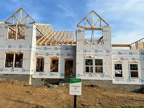 105 Blue Bird Ln #217, Sarver, PA 16055