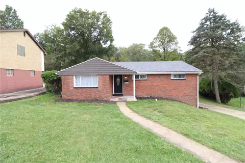 1677 Galeton Dr, Verona, PA 15147