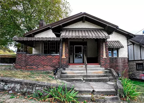 632 Front St, Brownsville, PA 15417
