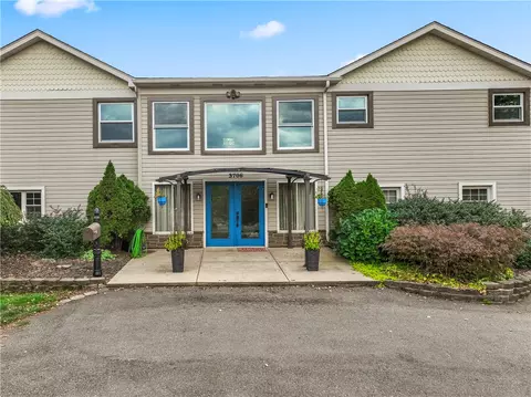 3706 50th St, New Brighton, PA 15066