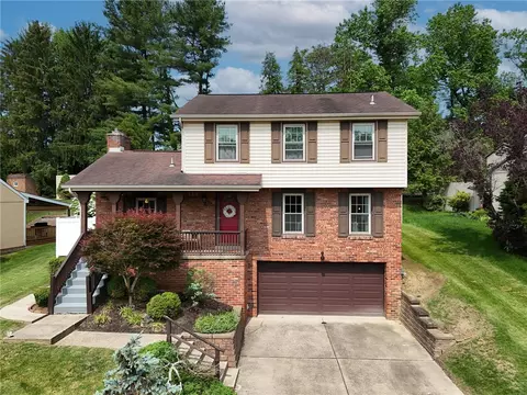 154 Cassia Dr, Clairton, PA 15025