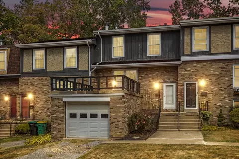 2313 Big Rock Rd, Allison Park, PA 15101