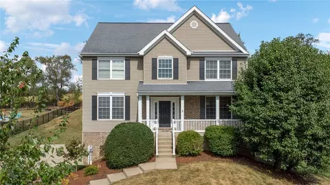 117 Williams Pt, Evans City, PA 16033