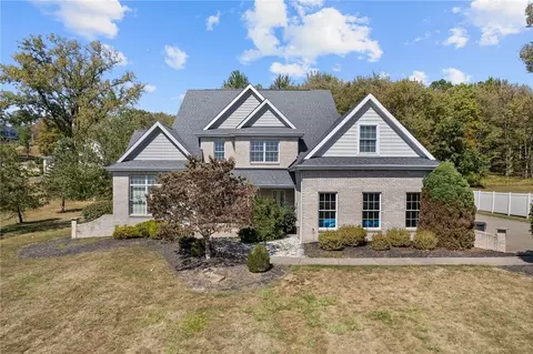292 Myoma Rd, Mars, PA 16046