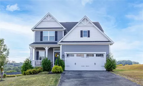 415 September Dr, Pittsburgh, PA 15239